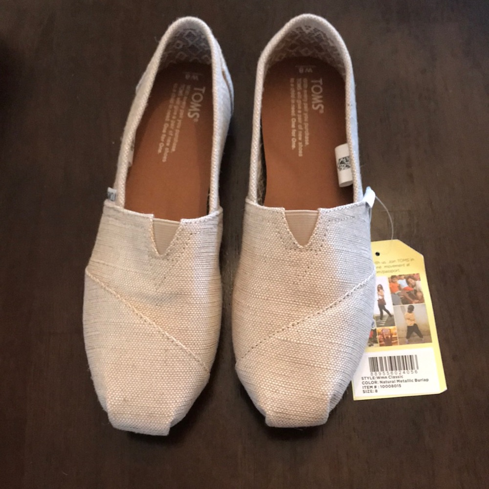 Toms